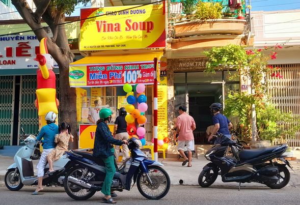 Mừng khai trương cửa hàng VinaSoup Nguyễn Văn Trỗi - Phan Rang