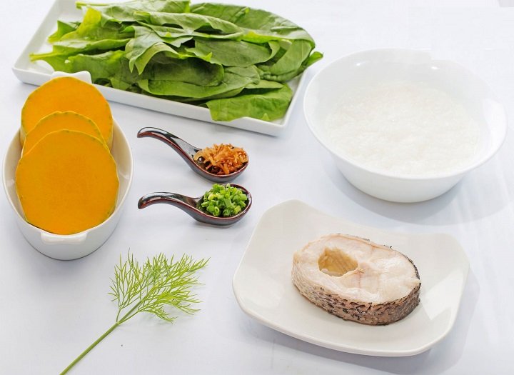 Gợi ý các món cháo cá lóc cho bé ăn dặm ngon mẹ dễ nấu